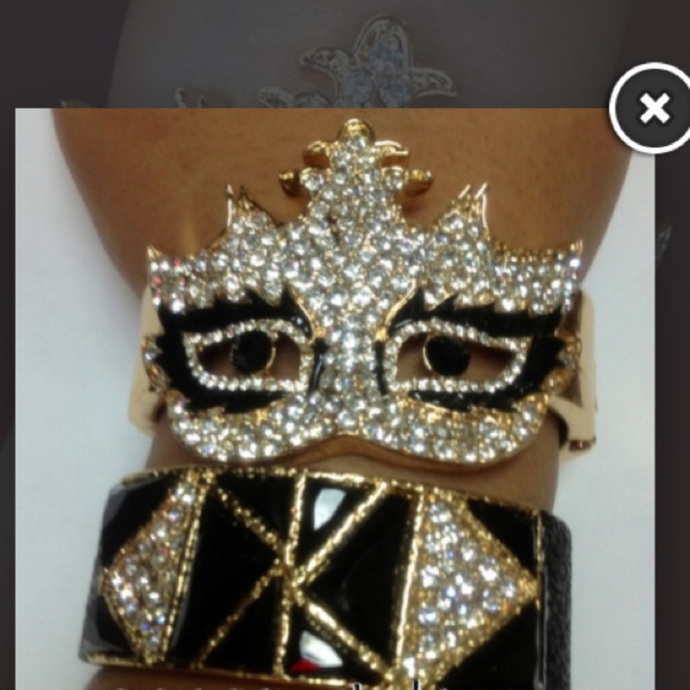 Masquerade Cuff - Picture 2 of 2